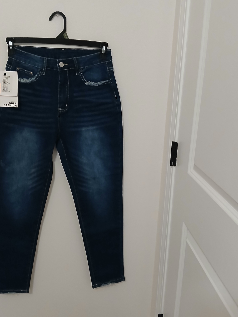 High-Rise Ankle Skinny Jeans in Dark Blue Wash